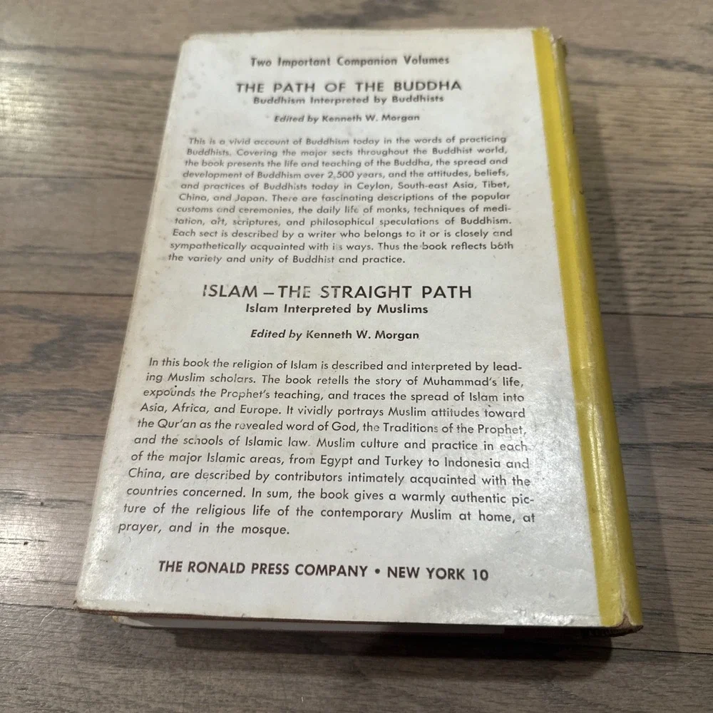 The‎ Religion of the Hindus by Kenneth Morgan First Edition HCDJ